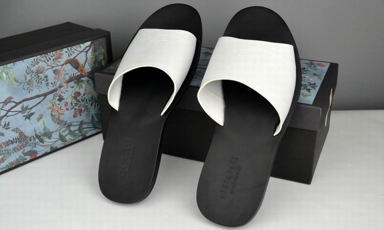 2017 Guci slippers woman 35-42-036
